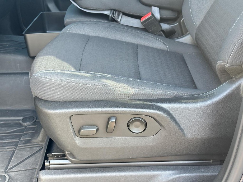 Chevrolet Silverado 1500 Vehicle Image 17