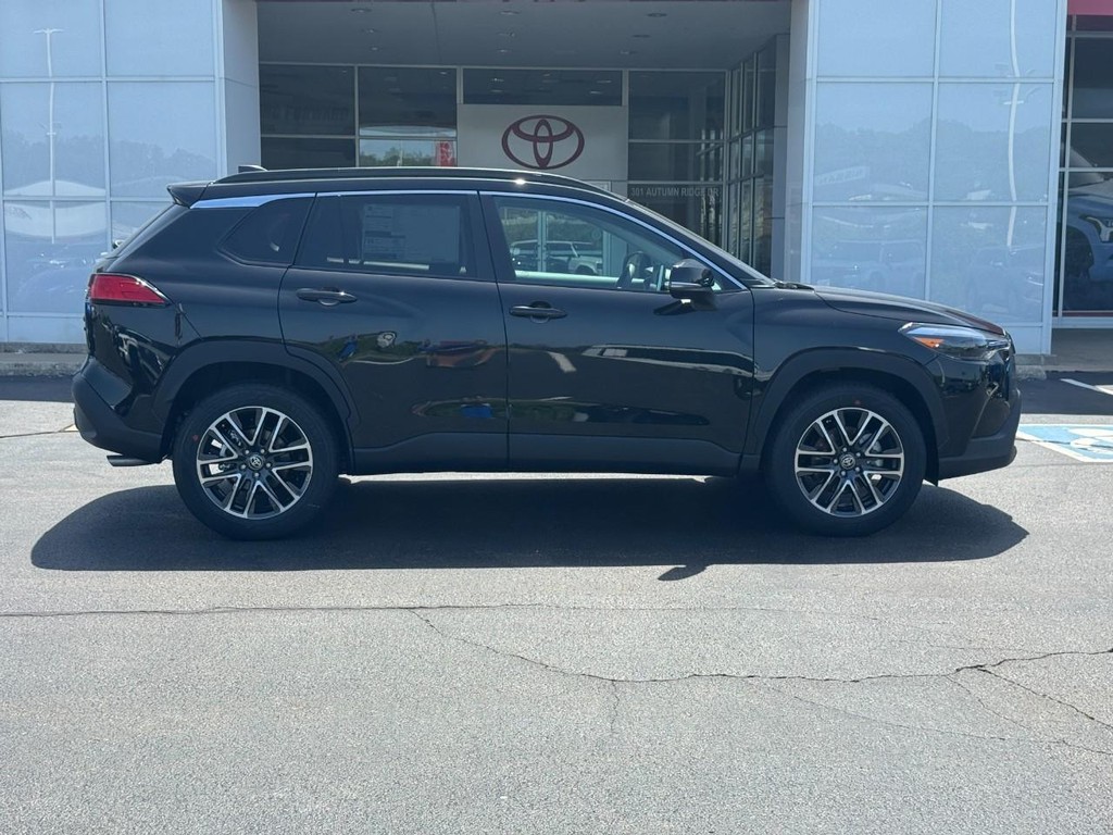 Toyota 4Runner Vehicle Image 2
