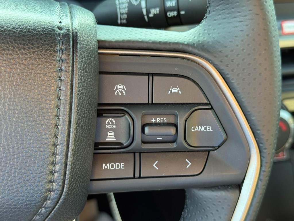 Toyota 4Runner Vehicle Image 21