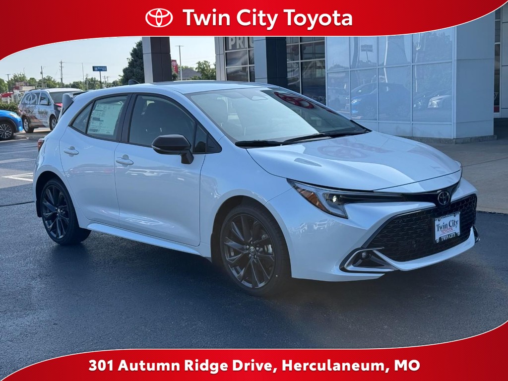 2026 Toyota Corolla XSE CVT's photo