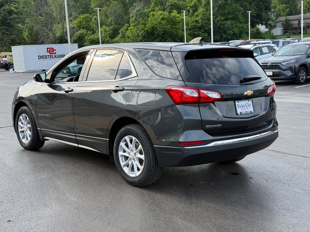Chevrolet Equinox Vehicle Full-screen Gallery Image 07