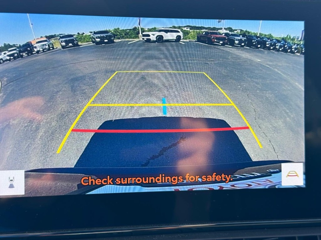 Toyota RAV4 Vehicle Image 22