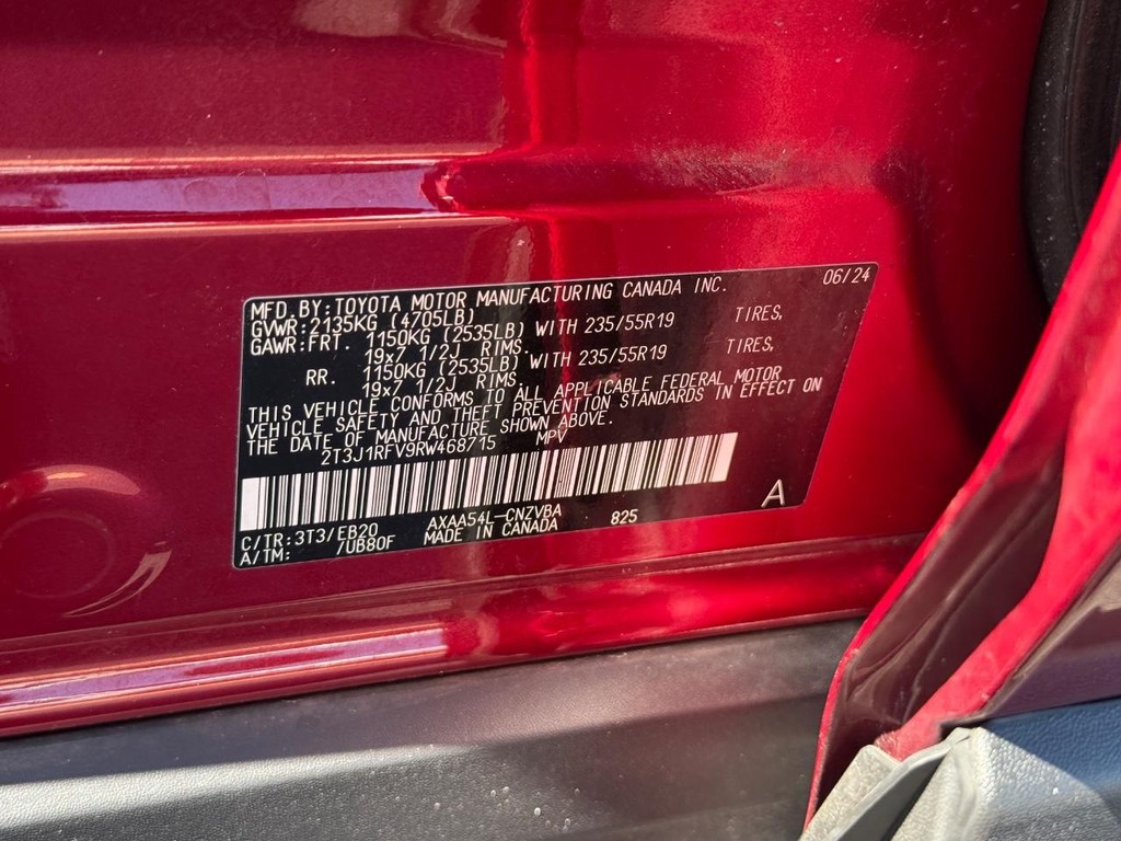 Toyota RAV4 Vehicle Image 23