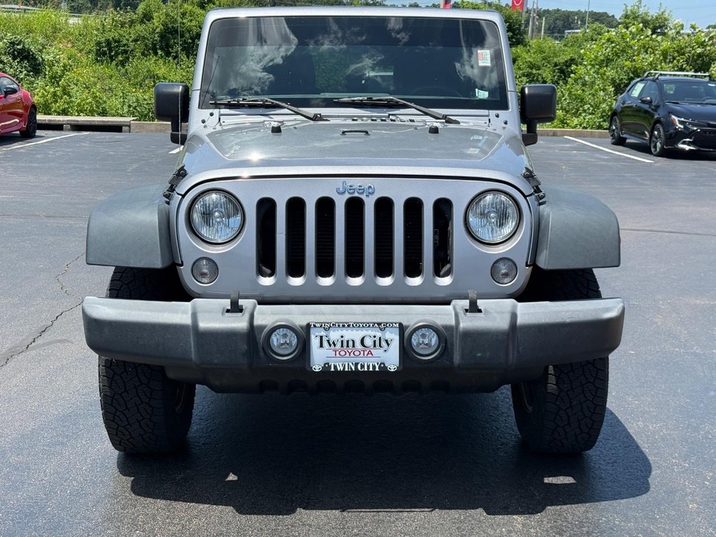 Jeep Wrangler Unlimited Vehicle Image 9