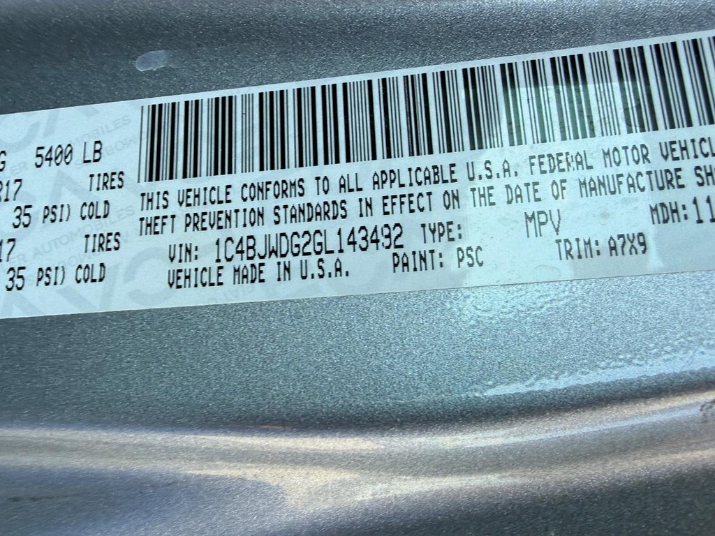 Jeep Wrangler Unlimited Vehicle Image 21