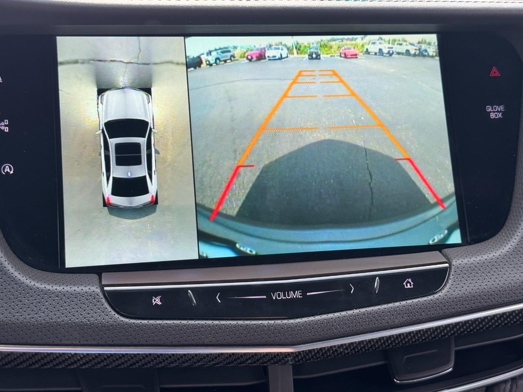 Cadillac CT6 Vehicle Image 28