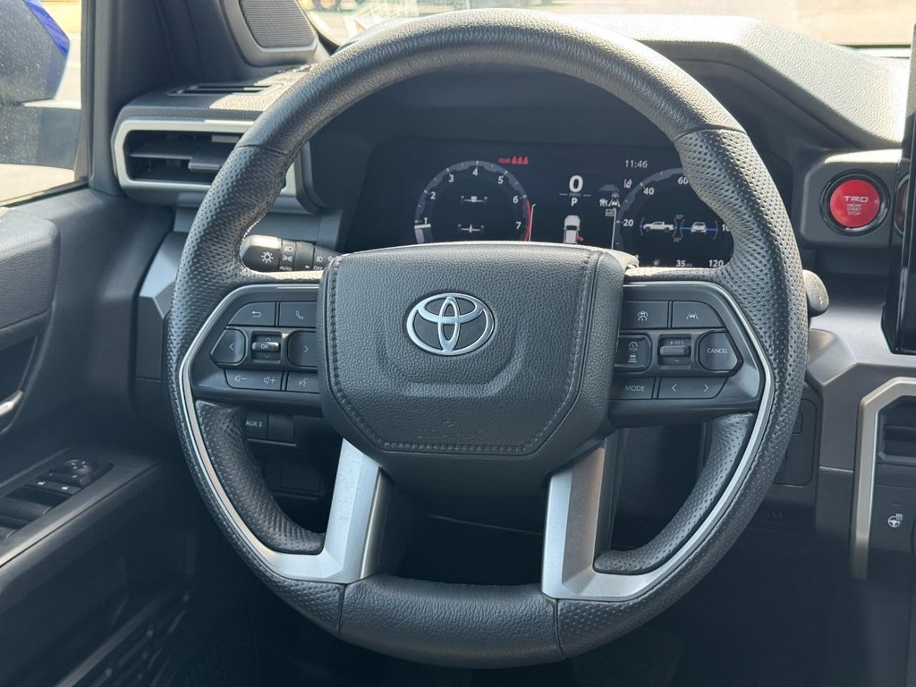 Toyota Tacoma 4WD Vehicle Image 13