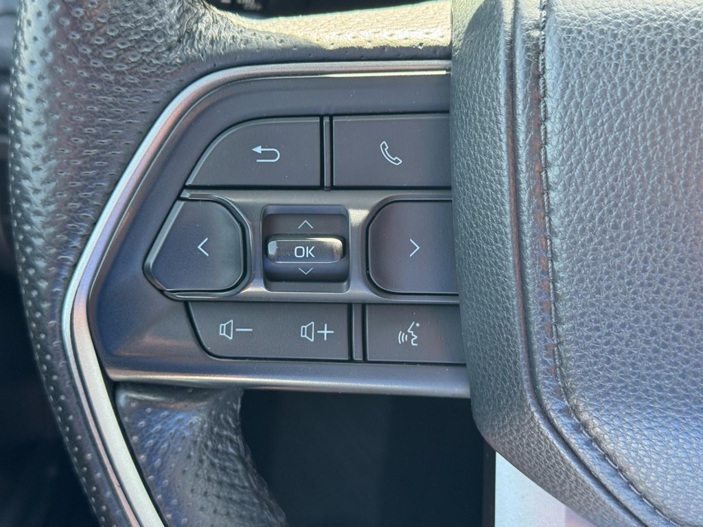Toyota Tacoma 4WD Vehicle Image 18