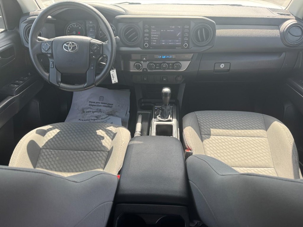 Toyota Tacoma 4WD Vehicle Image 12