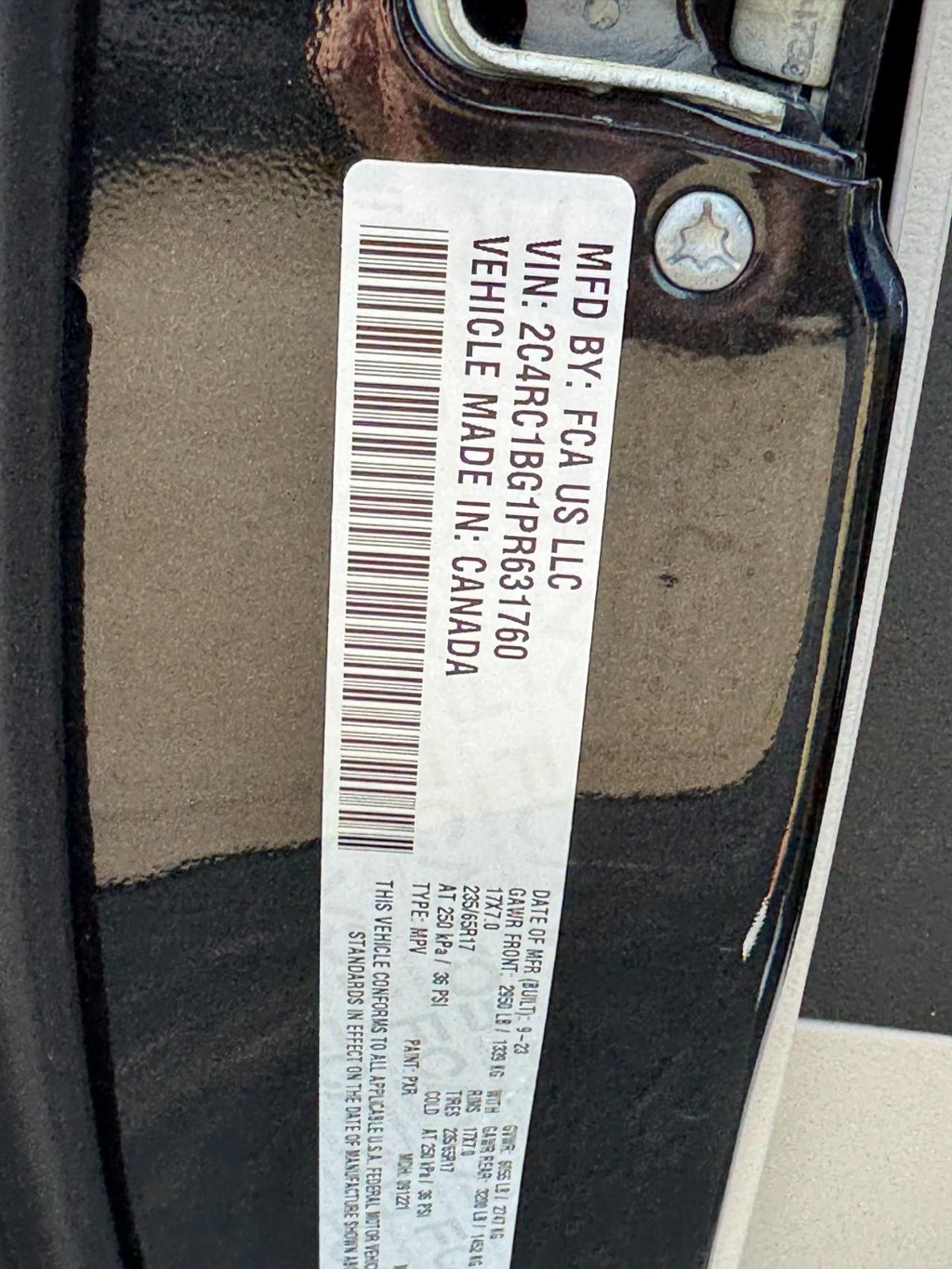 Chrysler Pacifica Vehicle Image 26