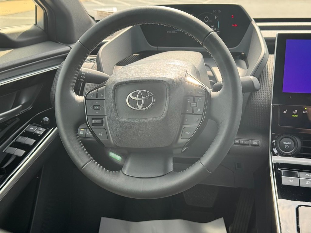 Toyota bZ4X Vehicle Image 12