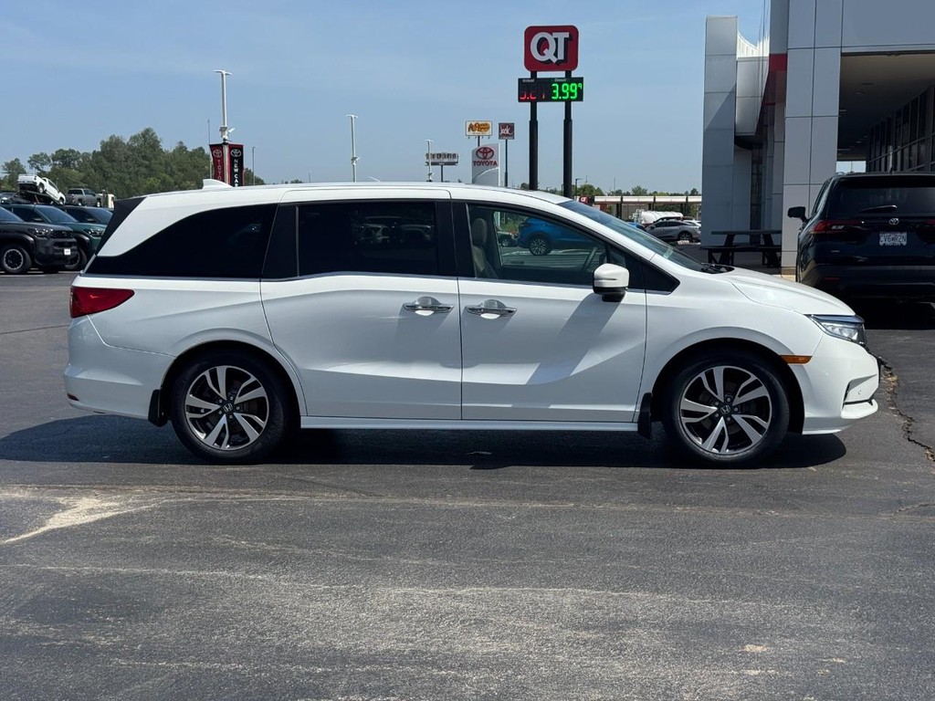 Honda Odyssey Vehicle Image 2