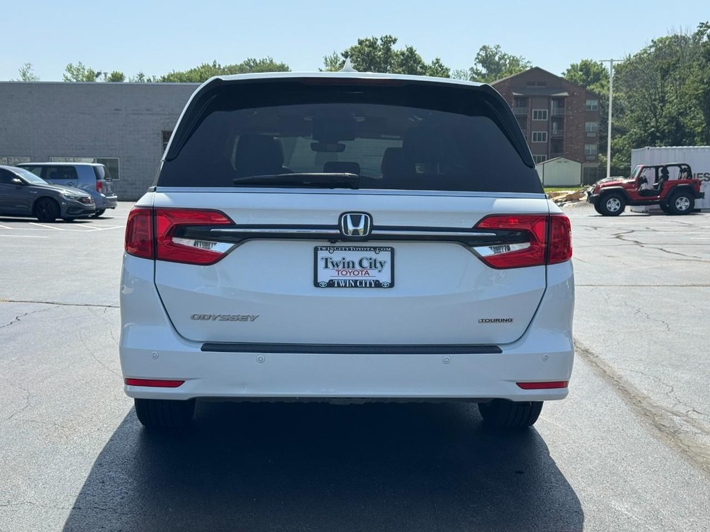 Honda Odyssey Vehicle Image 6