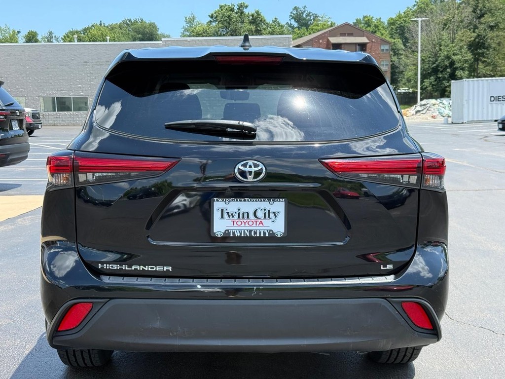 Toyota Highlander Vehicle Image 5