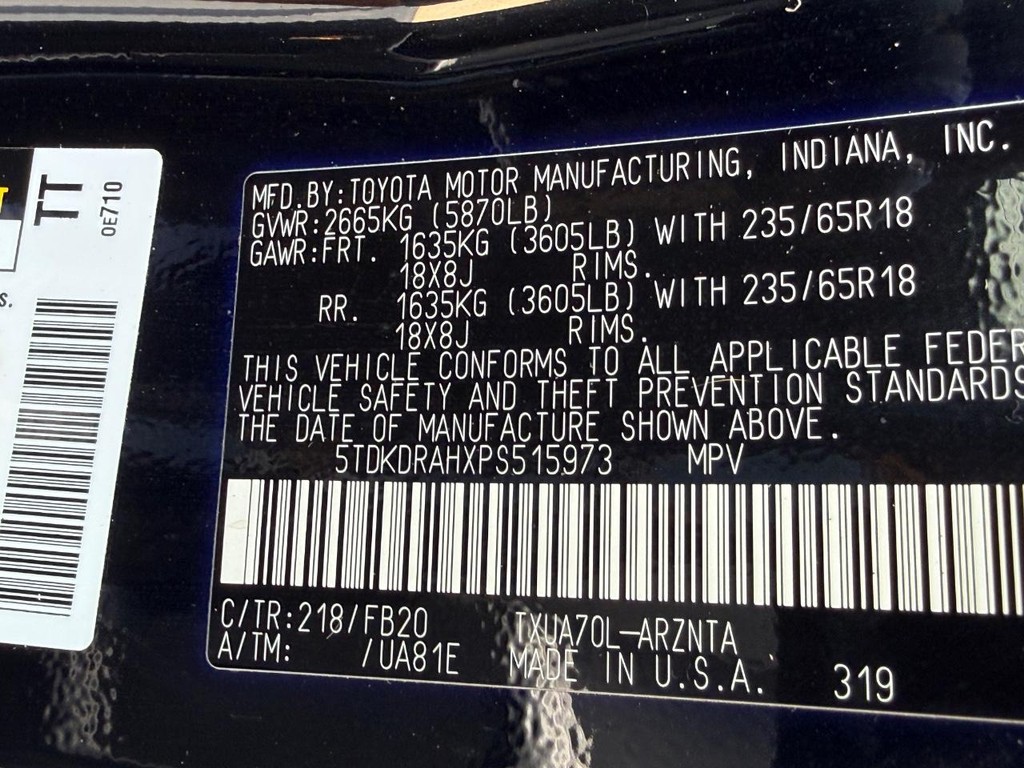 Toyota Highlander Vehicle Image 24