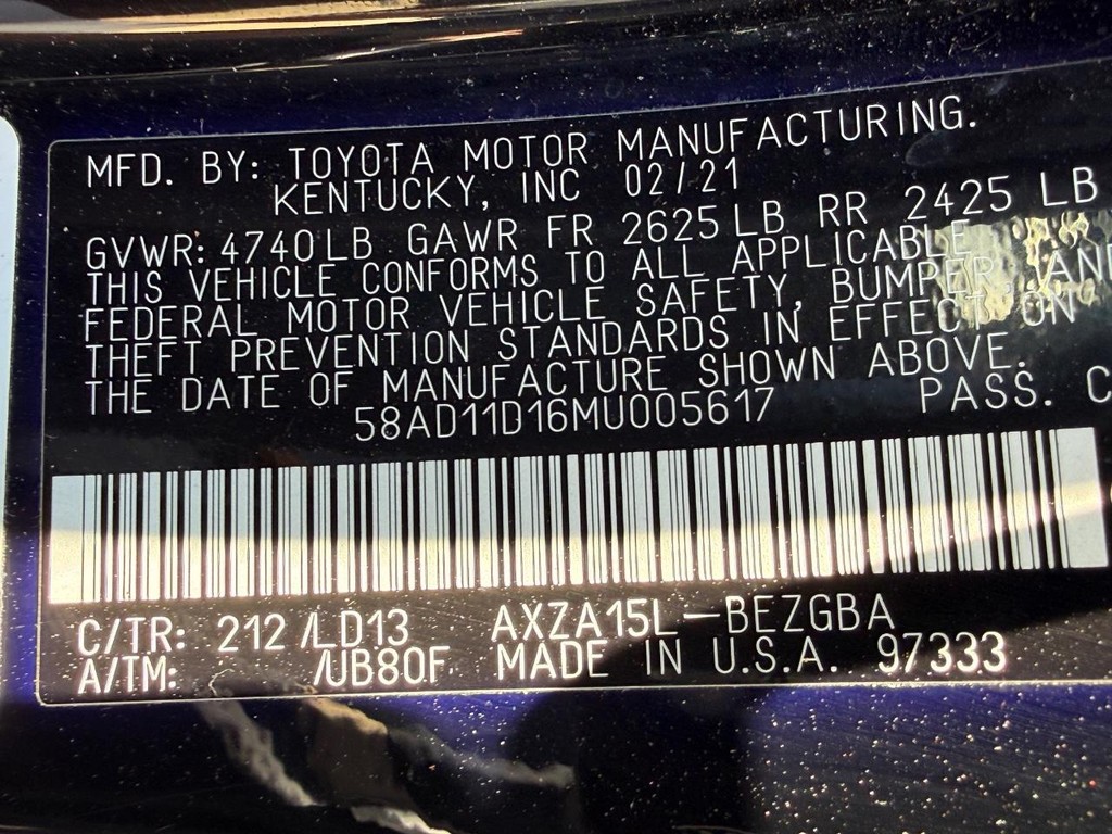 Lexus ES Vehicle Image 24