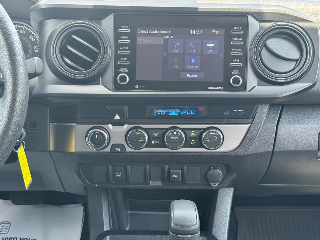 Toyota Tacoma 4WD Vehicle Image 14