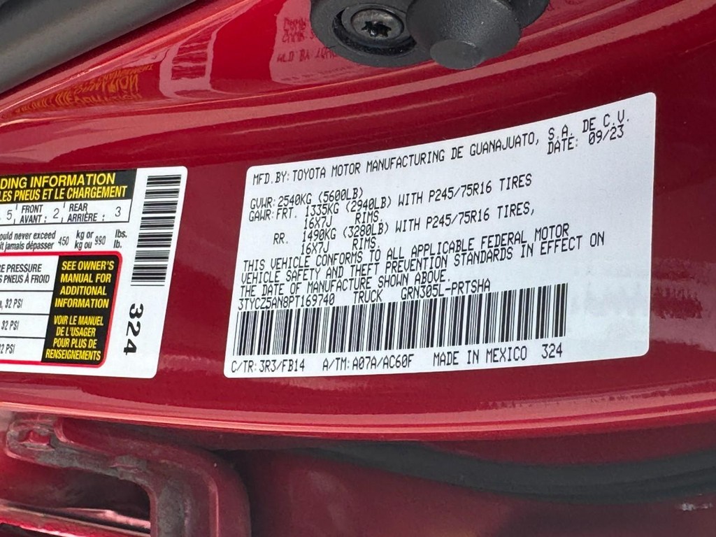 Toyota Tacoma 4WD Vehicle Image 23
