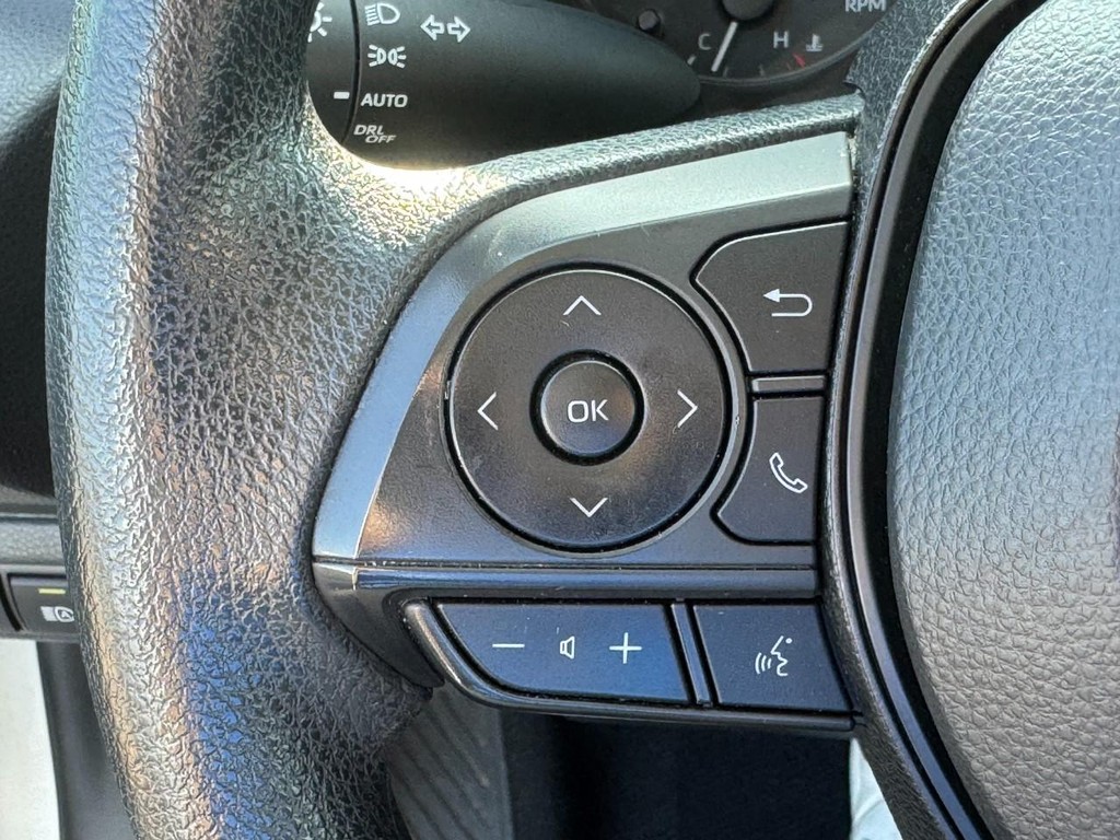Toyota Corolla Vehicle Image 20