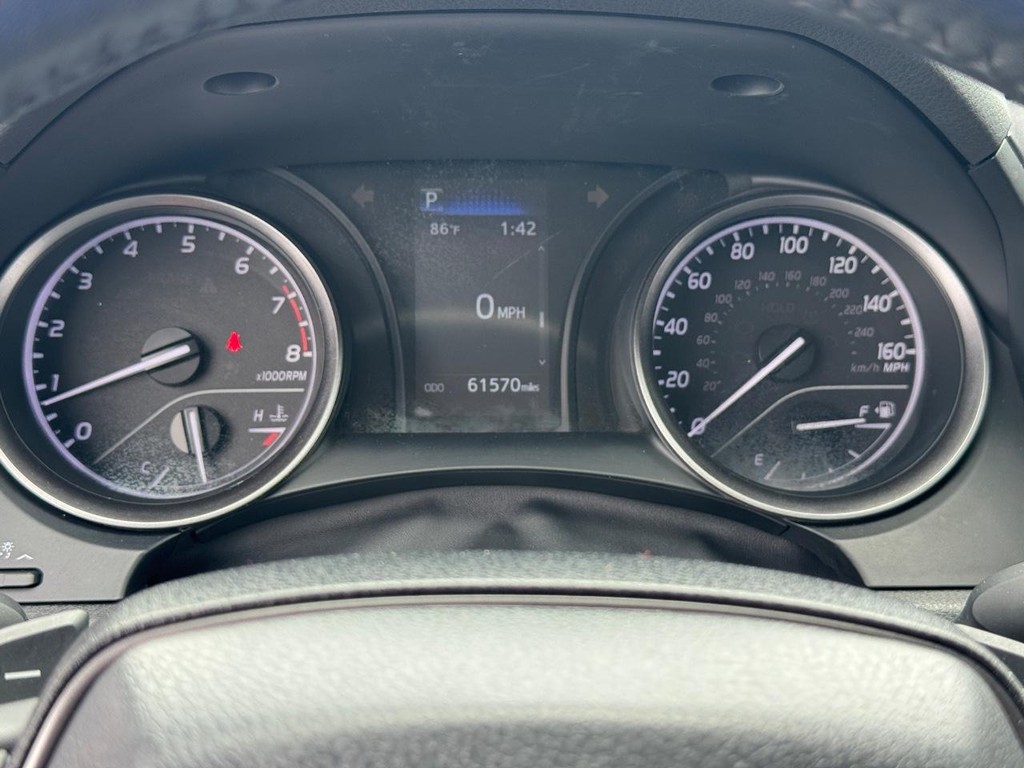 Toyota Camry Vehicle Image 20