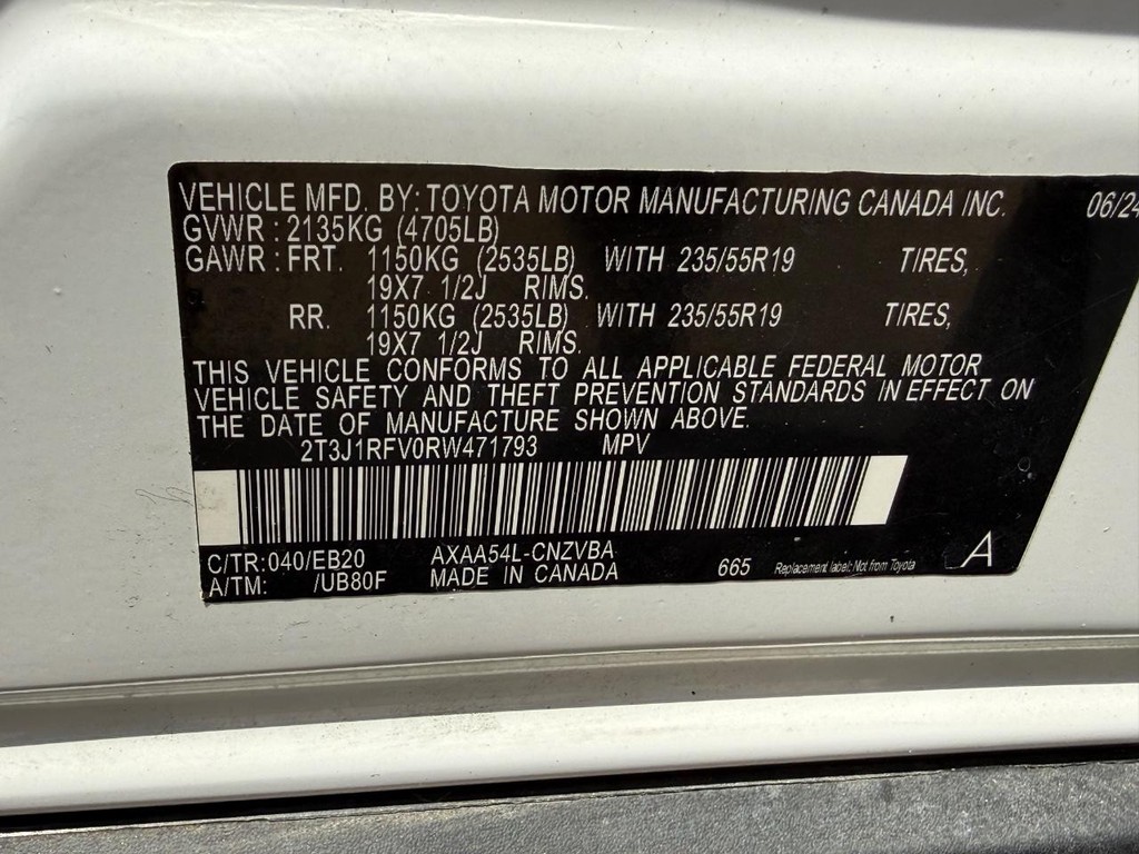 Toyota RAV4 Vehicle Image 23