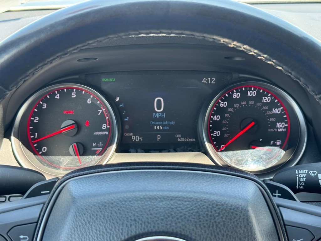 Toyota Camry Vehicle Image 20