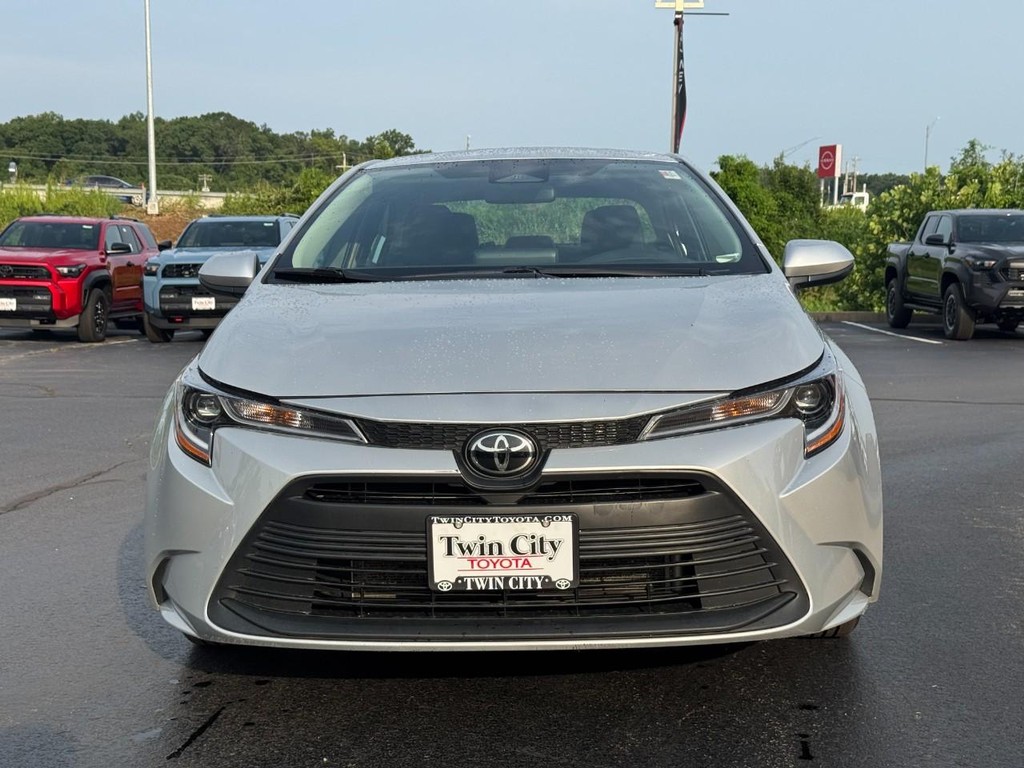 Toyota Corolla Vehicle Image 10