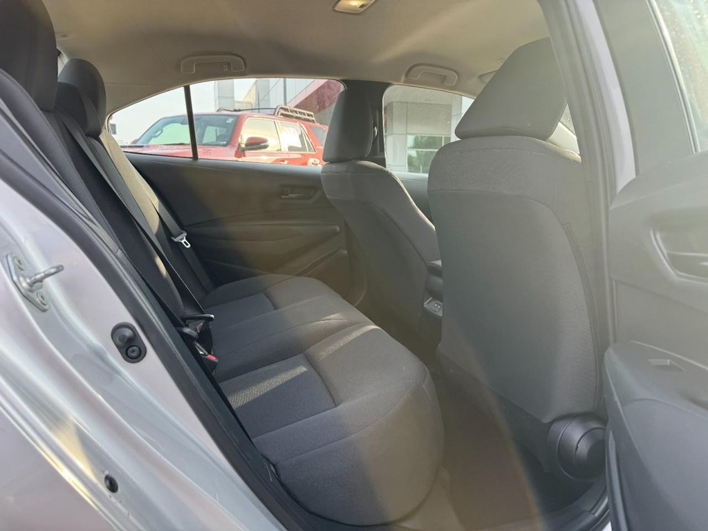 Toyota Corolla Vehicle Image 11