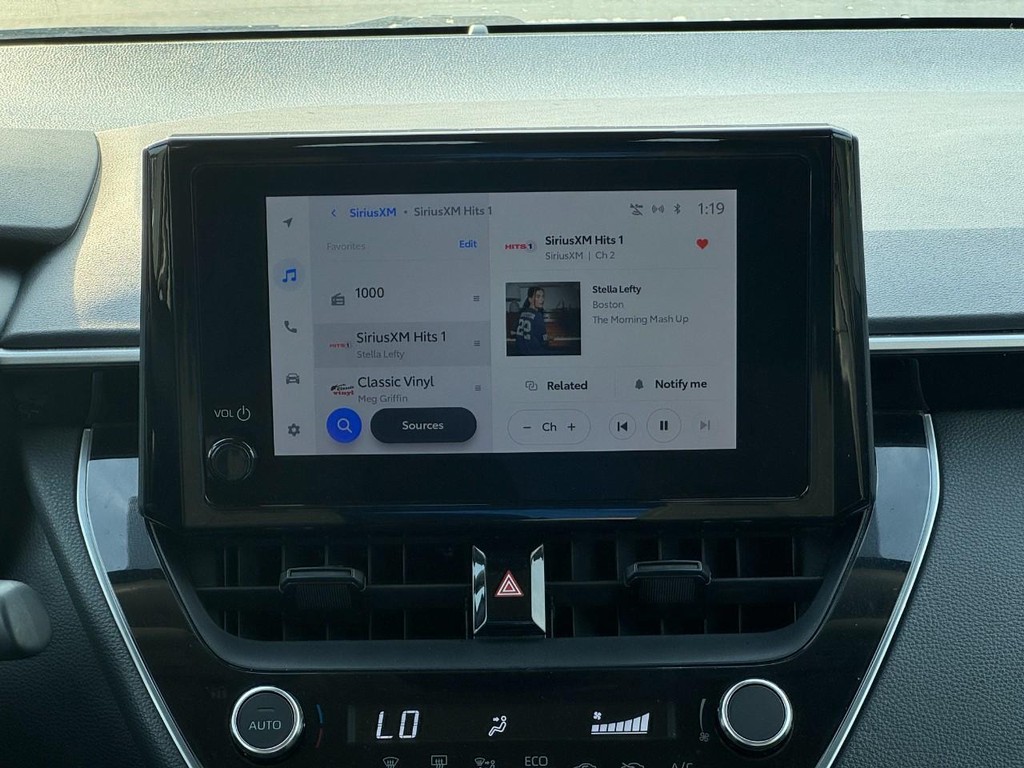 Toyota Corolla Vehicle Image 15
