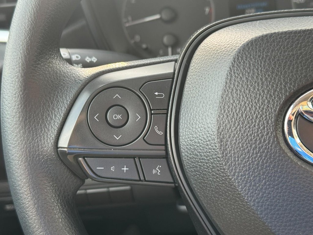 Toyota Corolla Vehicle Image 20