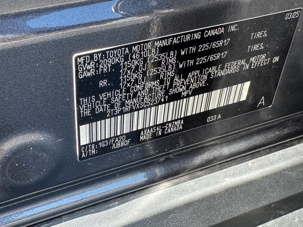 Toyota RAV4 Vehicle Image 23