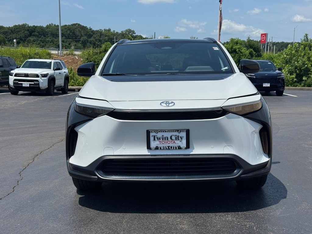 Toyota bZ4X Vehicle Image 9