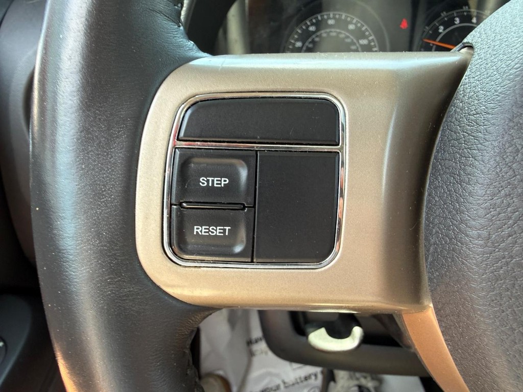 Jeep Patriot Vehicle Image 17