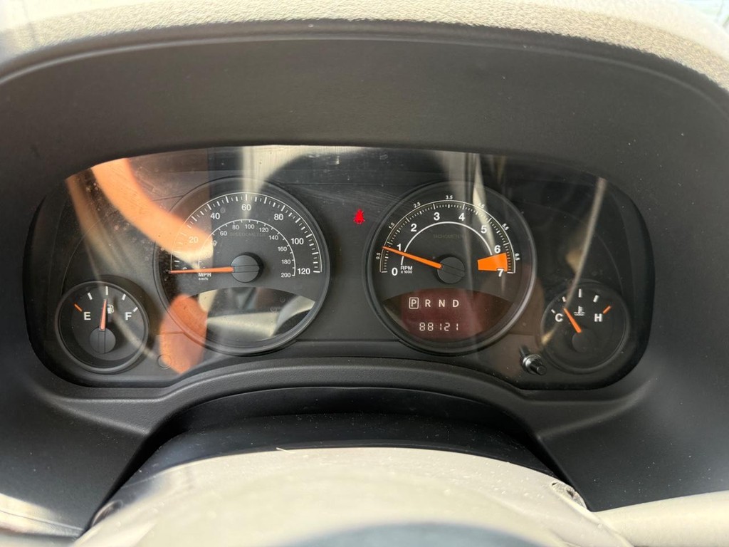 Jeep Patriot Vehicle Image 19