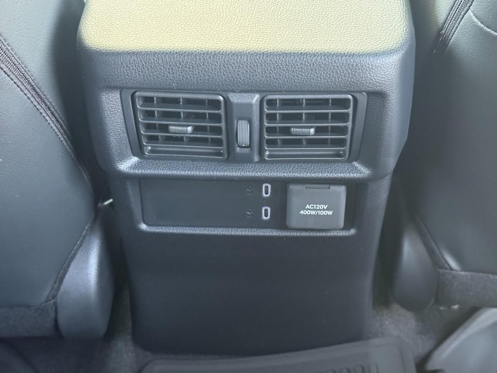 Toyota 4Runner Vehicle Image 7