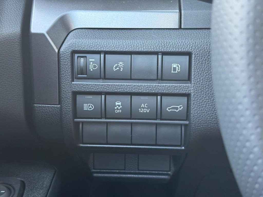 Toyota 4Runner Vehicle Image 15