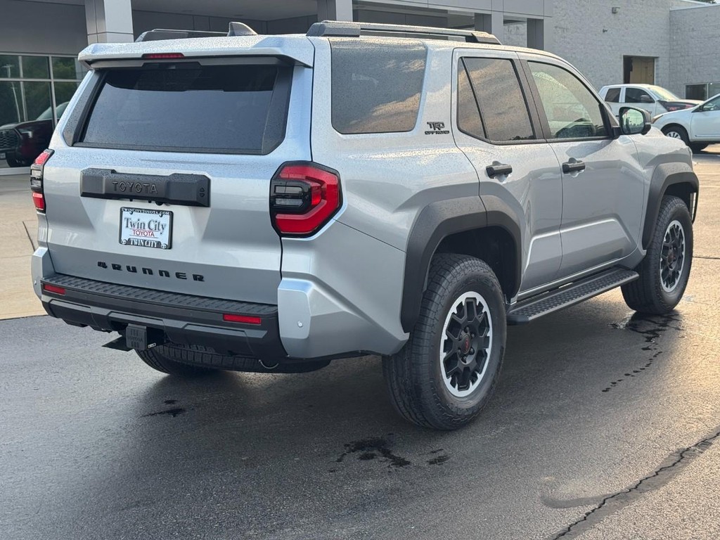 Toyota 4Runner Vehicle Image 4