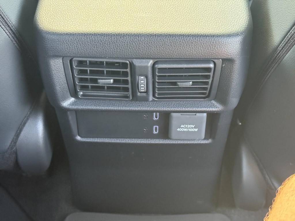 Toyota 4Runner Vehicle Image 7