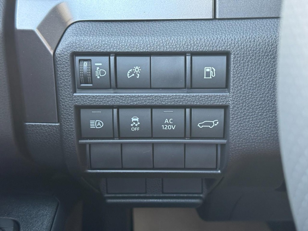 Toyota 4Runner Vehicle Image 15