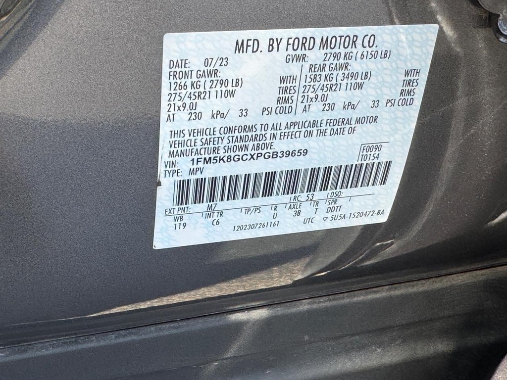 Ford Explorer Vehicle Image 27