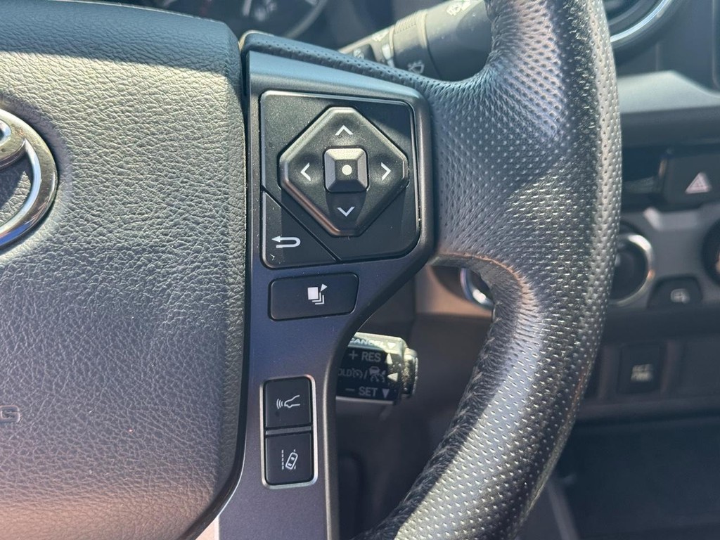 Toyota Tacoma Vehicle Image 20