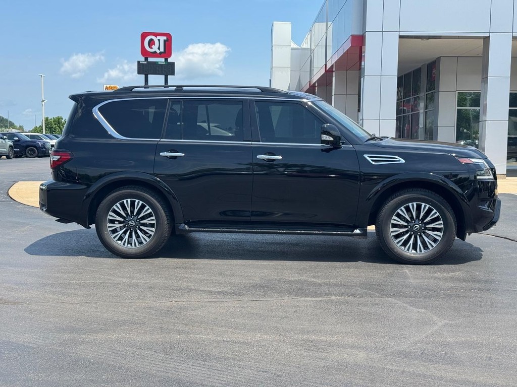 Nissan Armada Vehicle Image 2