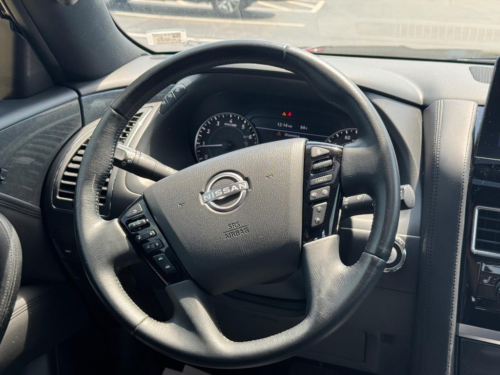 Nissan Armada Vehicle Image 15