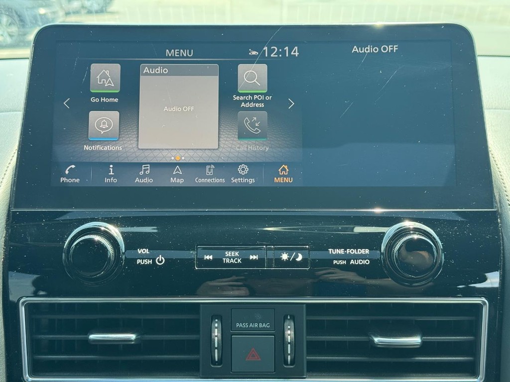 Nissan Armada Vehicle Image 16
