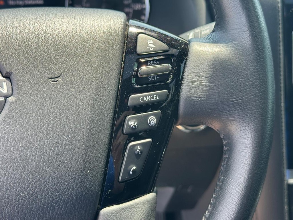 Nissan Armada Vehicle Image 23