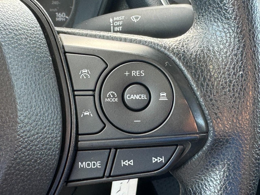 Toyota Corolla Vehicle Image 21