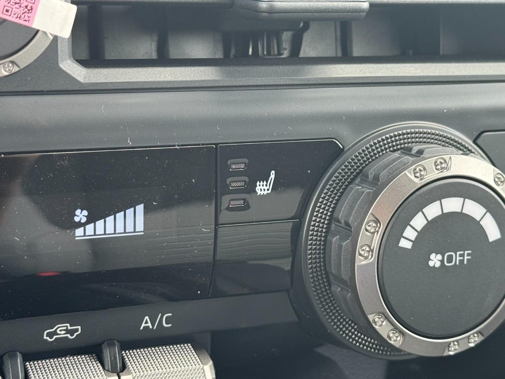 Toyota Tacoma 4WD Vehicle Image 18