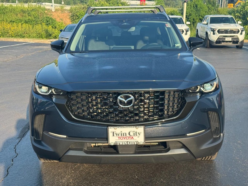 Mazda CX-50 Hybrid Vehicle Image 9
