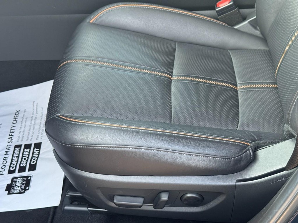 Mazda CX-50 Hybrid Vehicle Image 16