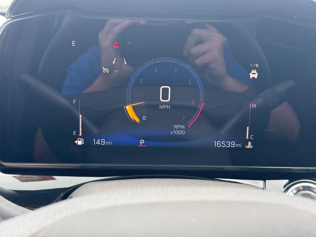 Chevrolet Trax Vehicle Full-screen Gallery Image 22